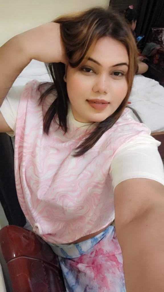 Varsha – Indian escort agency in Bangalore — 2 / 5