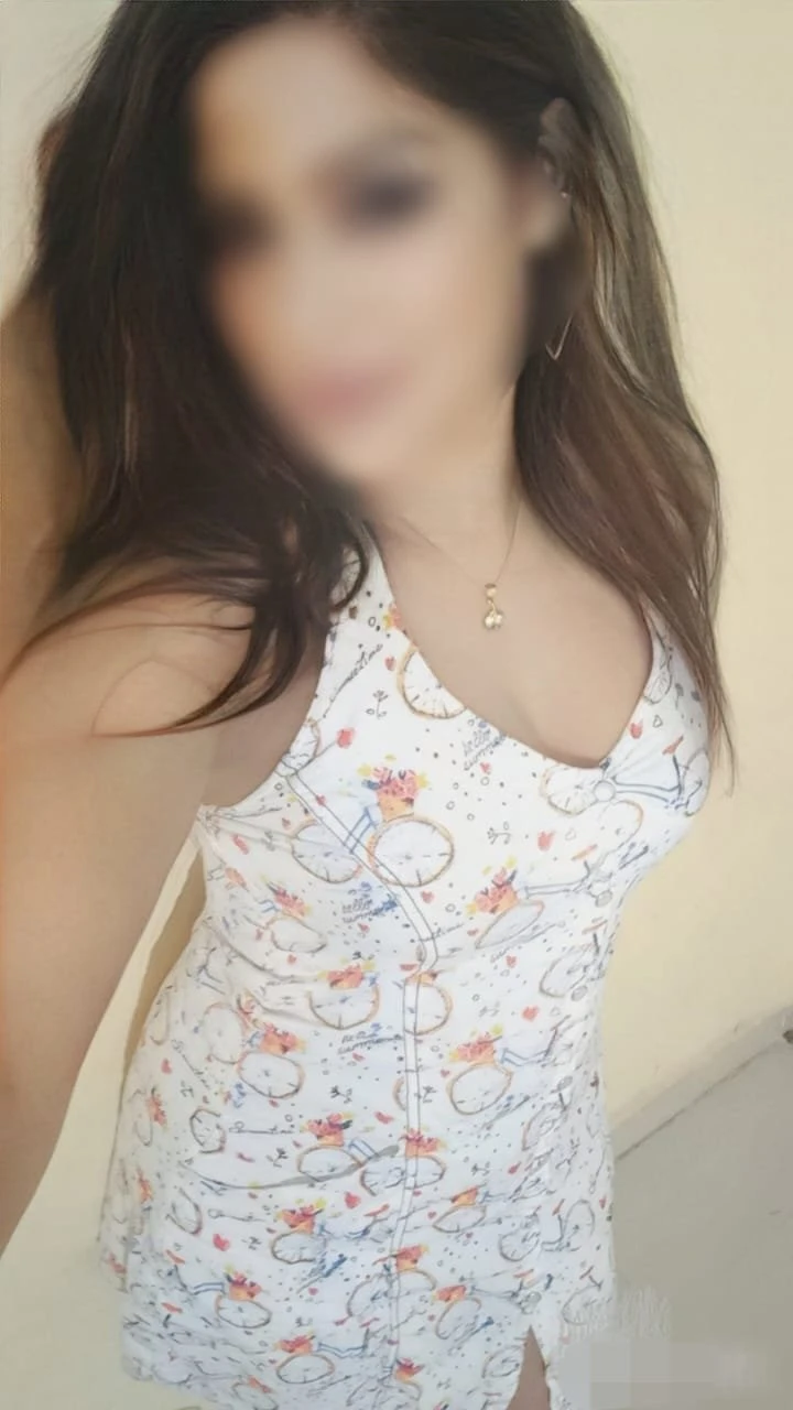 SIMRAN KAUR (< VIP MODELS >) – Indian escort in Bangalore — 3 / 4