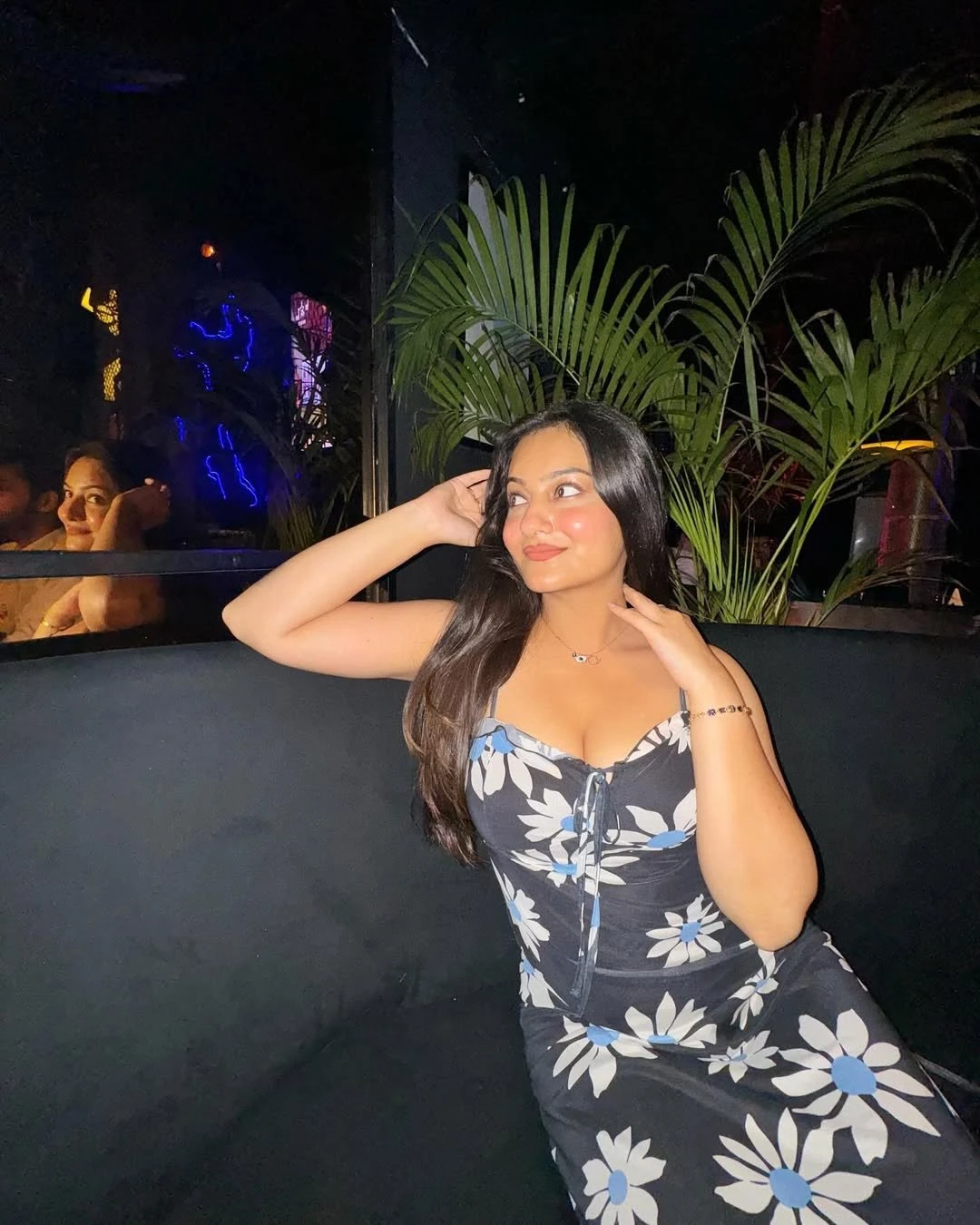 Pranita – Indian escort in Chennai — 2 / 3