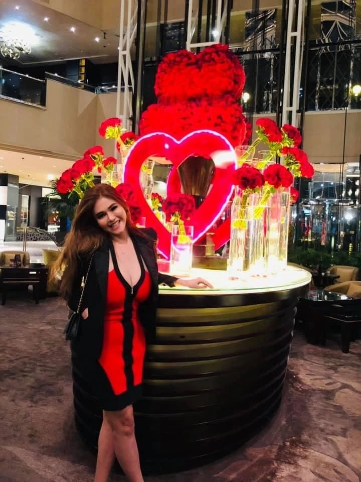 Now in Hongkong – Filipino adult performer in Hong Kong — 12 / 15