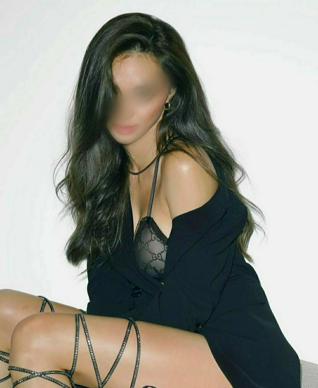 Sweet Zia – British escort in Hong Kong — 7 / 13