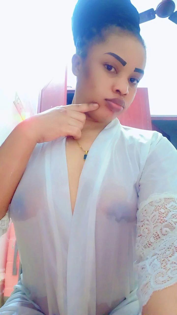 Full Service Rounder Julia With Yummy As – Algerian escort in Chennai — 2 / 6