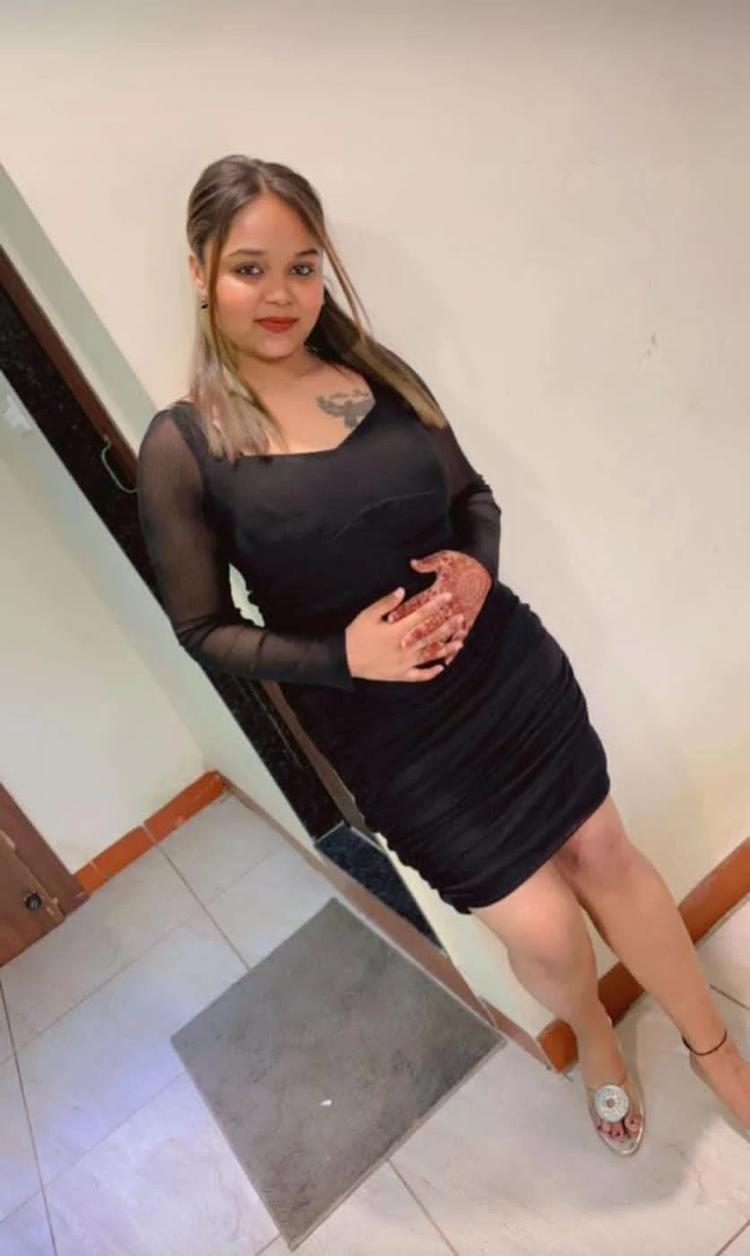 Cash on Delivariy Vip Models – Indian escort in Bangalore — 2 / 4