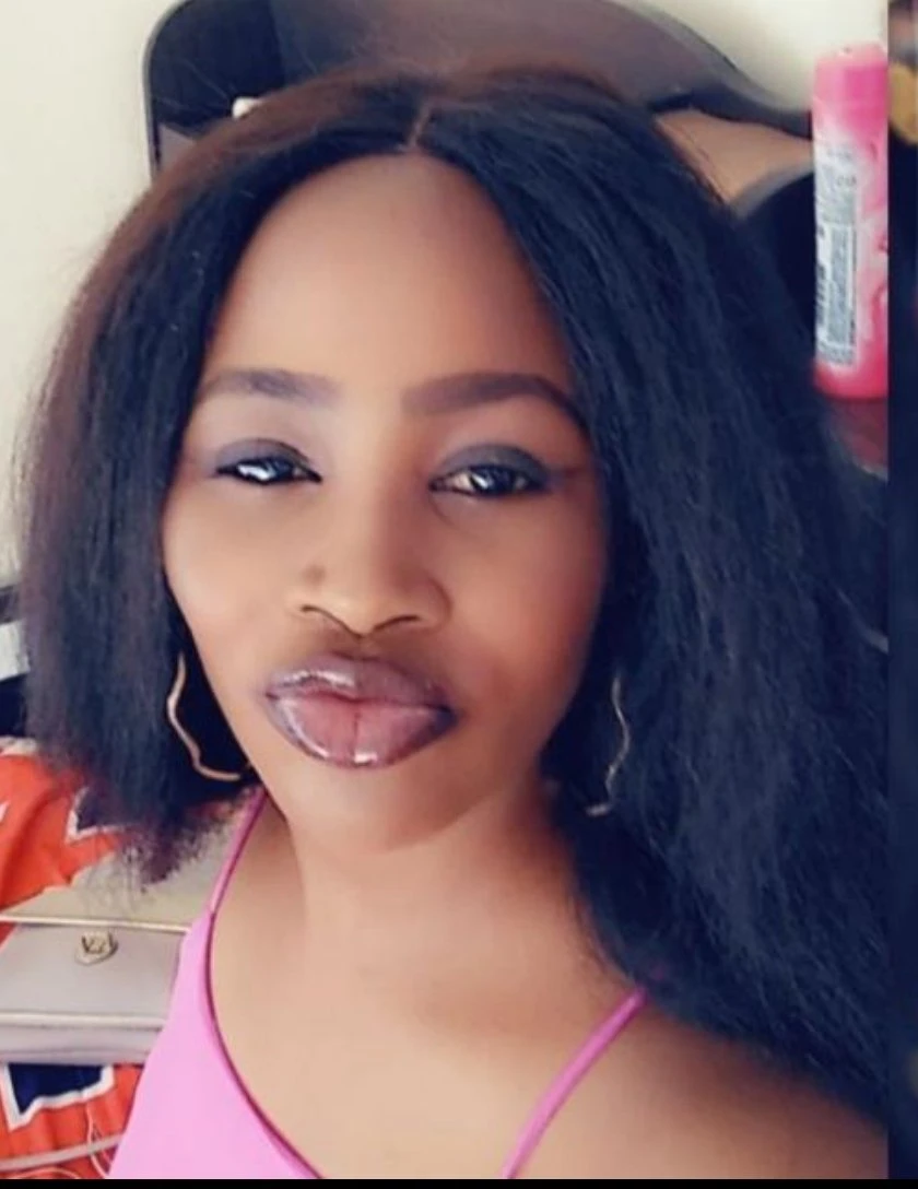 Lia – Rwandan escort in Bhopal — 2 / 6