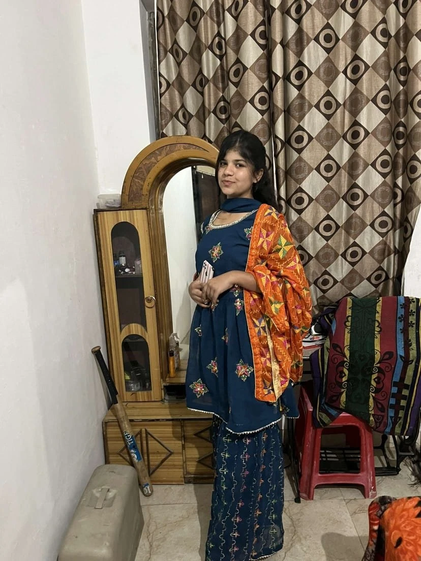 Mamta Cam show sex chat – Indian escort in Bangalore, Escort, Banga