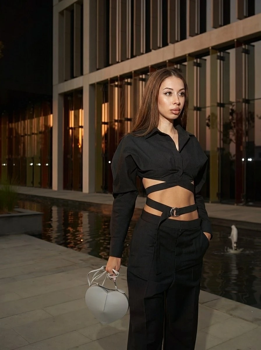 Ella Wild Pet – Russian escort in Hong Kong — 2 / 7