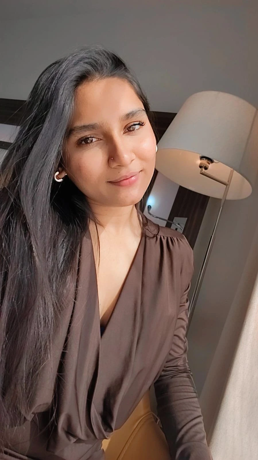 ꧁Jiyaa Indipanent🤍100% Cash Payment꧂ – American escort in Bangalore — 4 / 5