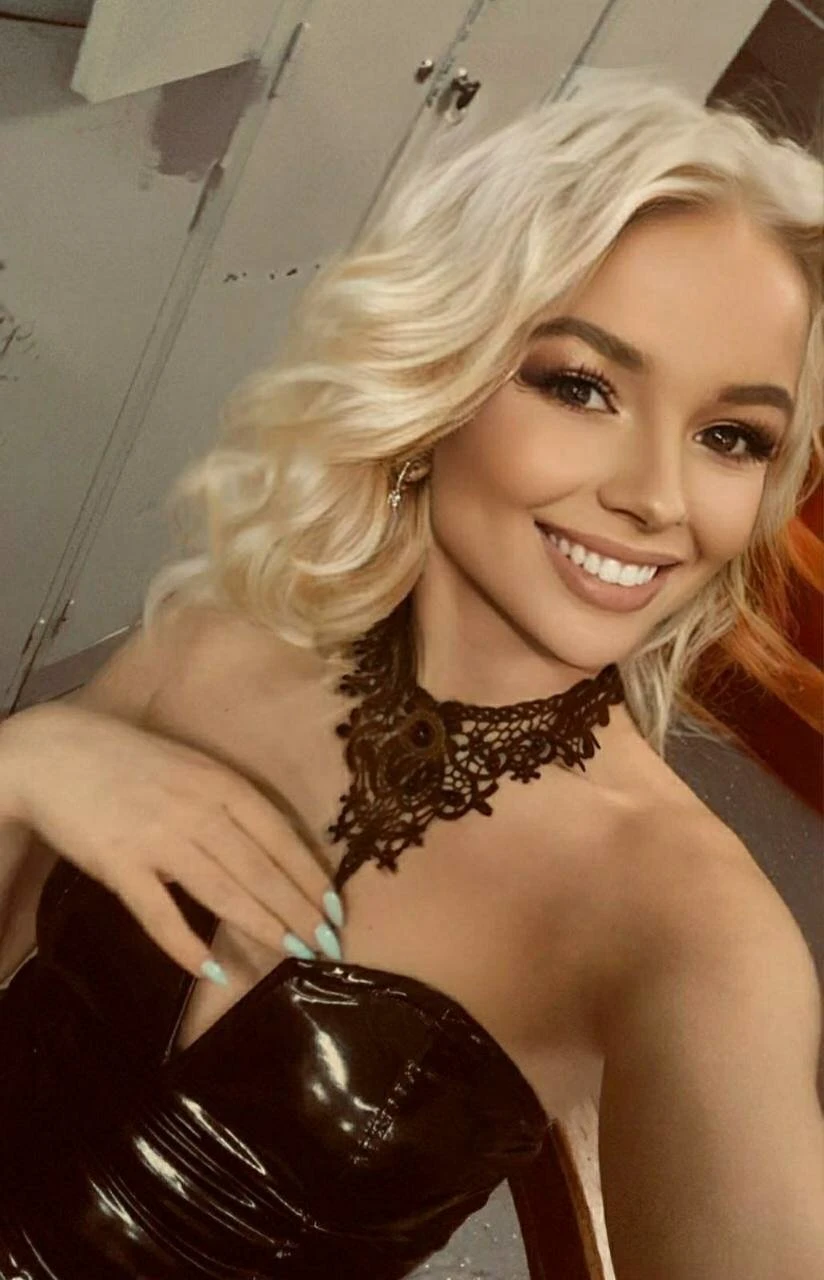 Marina – Russian escort in Yerevan — 8 / 9