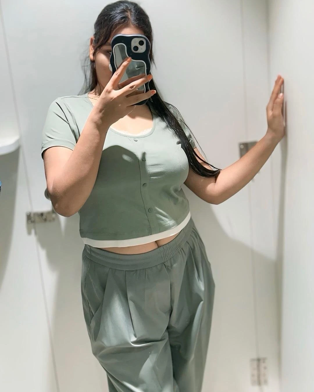 ꧁☆🦋 INDEPENDENT CAM AND REAL MEET☆ – Indian escort in Chennai — 3 / 4