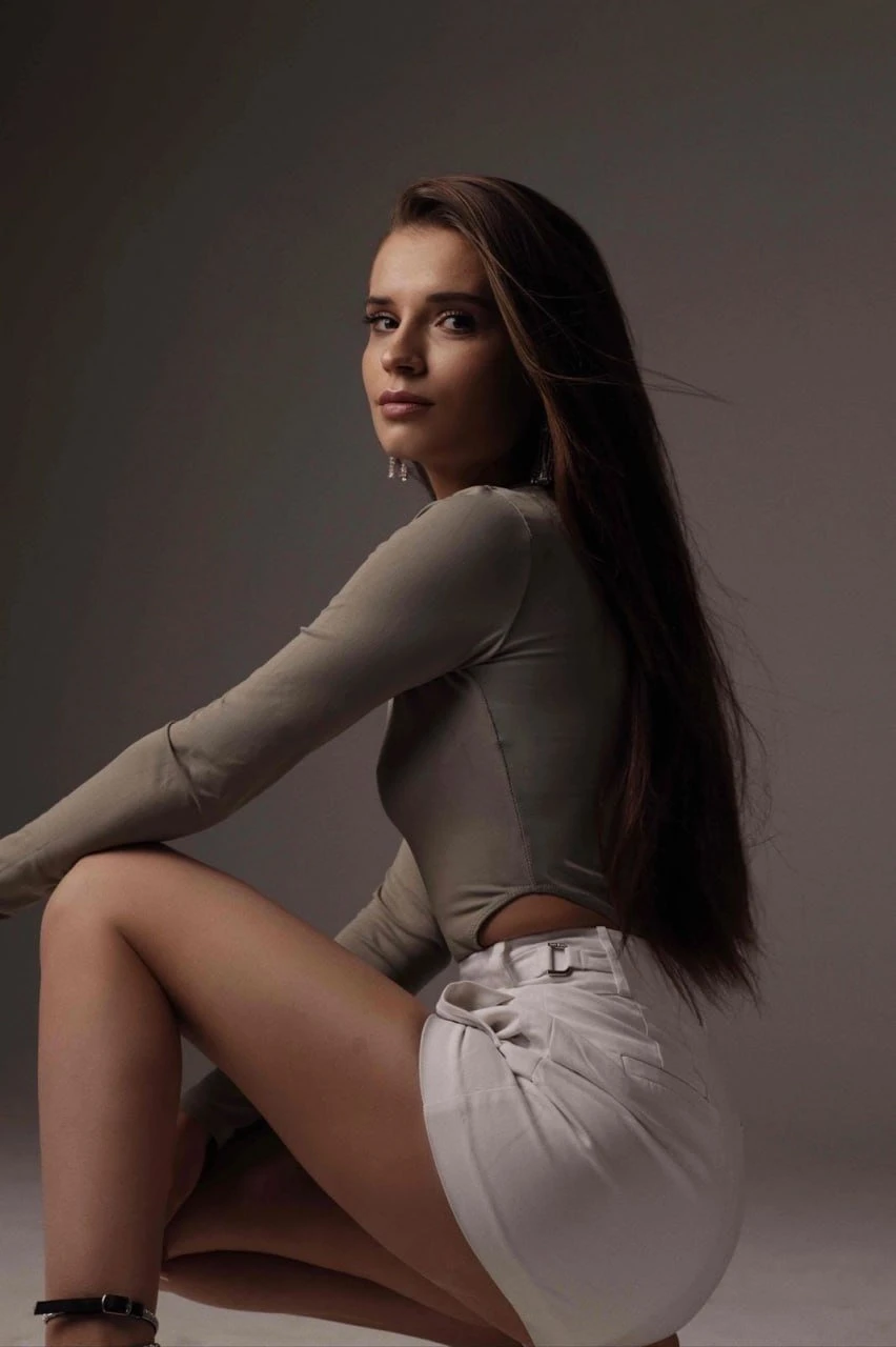 Tomiris – Russian escort in Hong Kong — 7 / 10