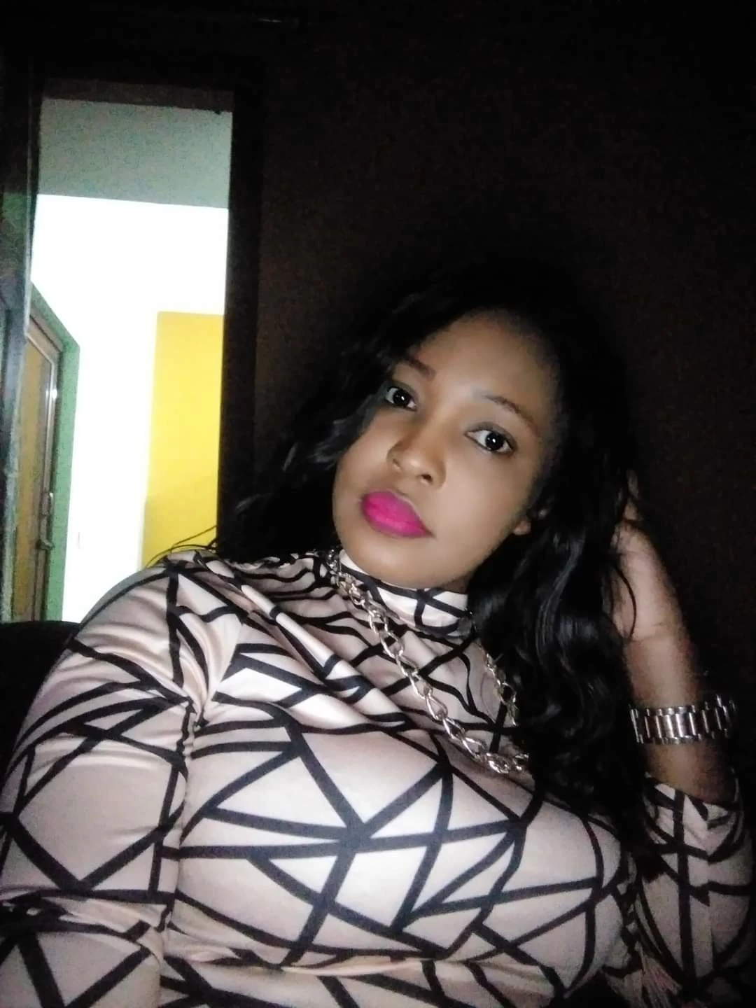 Tarah9,0,9,2,9,6,9,7,6,8 – Brazilian escort in Coimbatore — 7 / 10