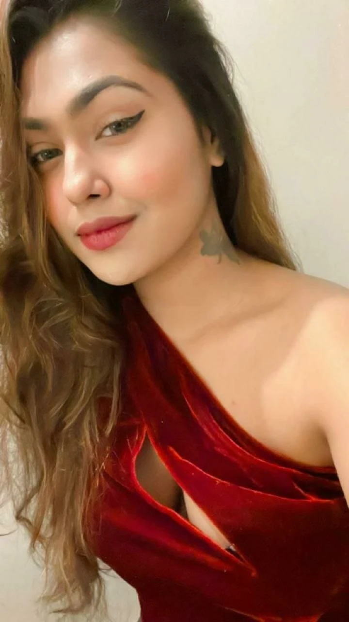Tanya Patel Available – Indian escort in Ahmedabad — 12 / 13