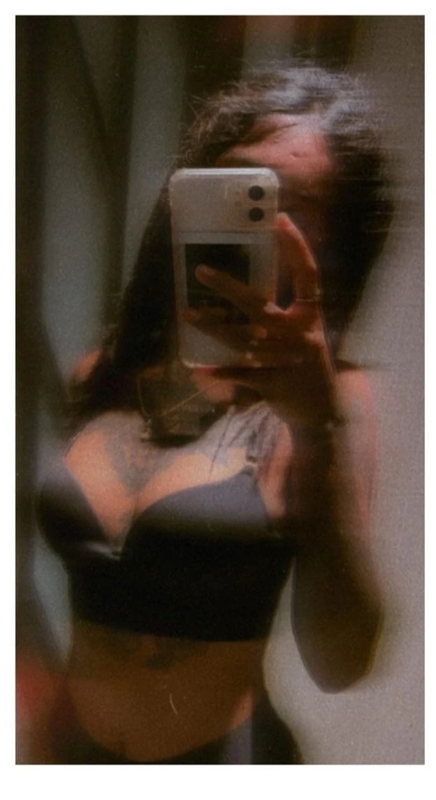 Ishxx – Indian escort in Bangalore — 1 / 2