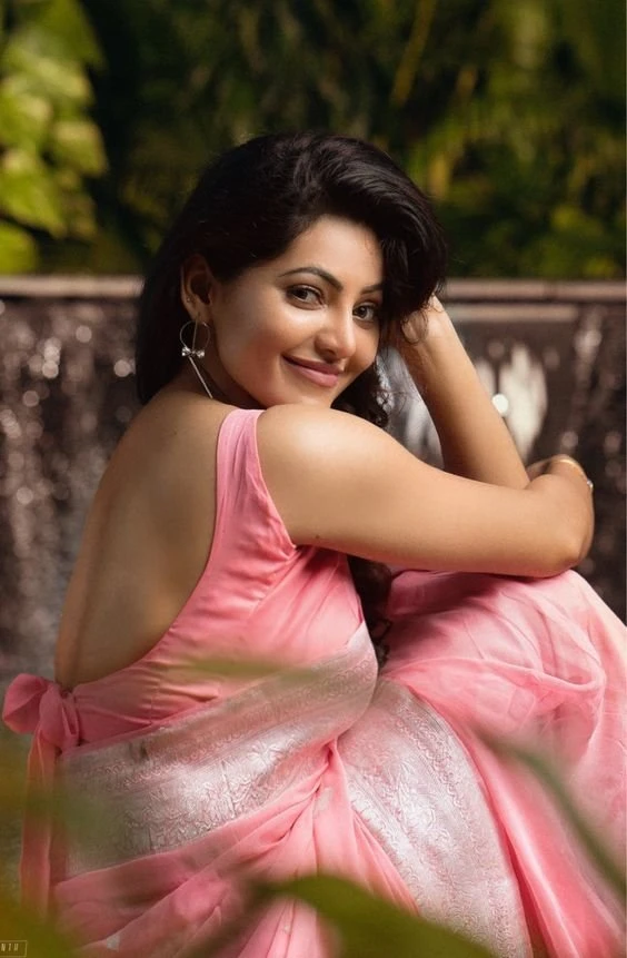 Uttara Call Girl Agent – Bangladeshi escort in Dhaka — 2 / 7