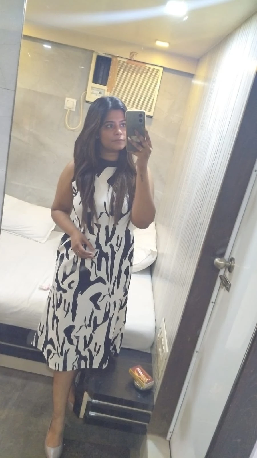 MY SELF INDEPENDENT MEGHANA – Indian escort in Hyderabad — 2 / 5