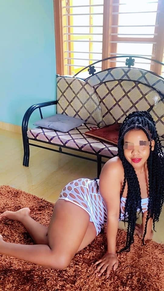 Kelly the Booty Queen – escort in Bangalore — 4 / 7
