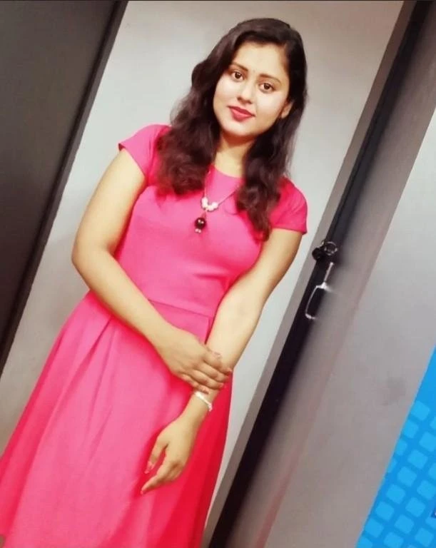 INDEPENDENT FEMALE ESCORTS - OUT CALL – Indian escort in Coimbatore — 6 / 8