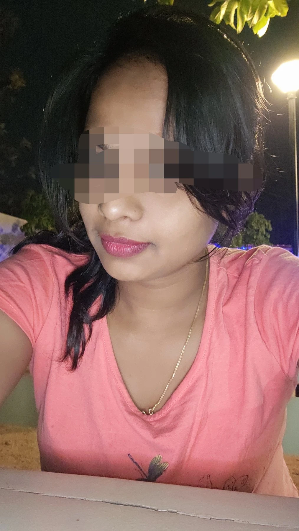 Shreya Chinnu – Indian escort in Bangalore — 2 / 3