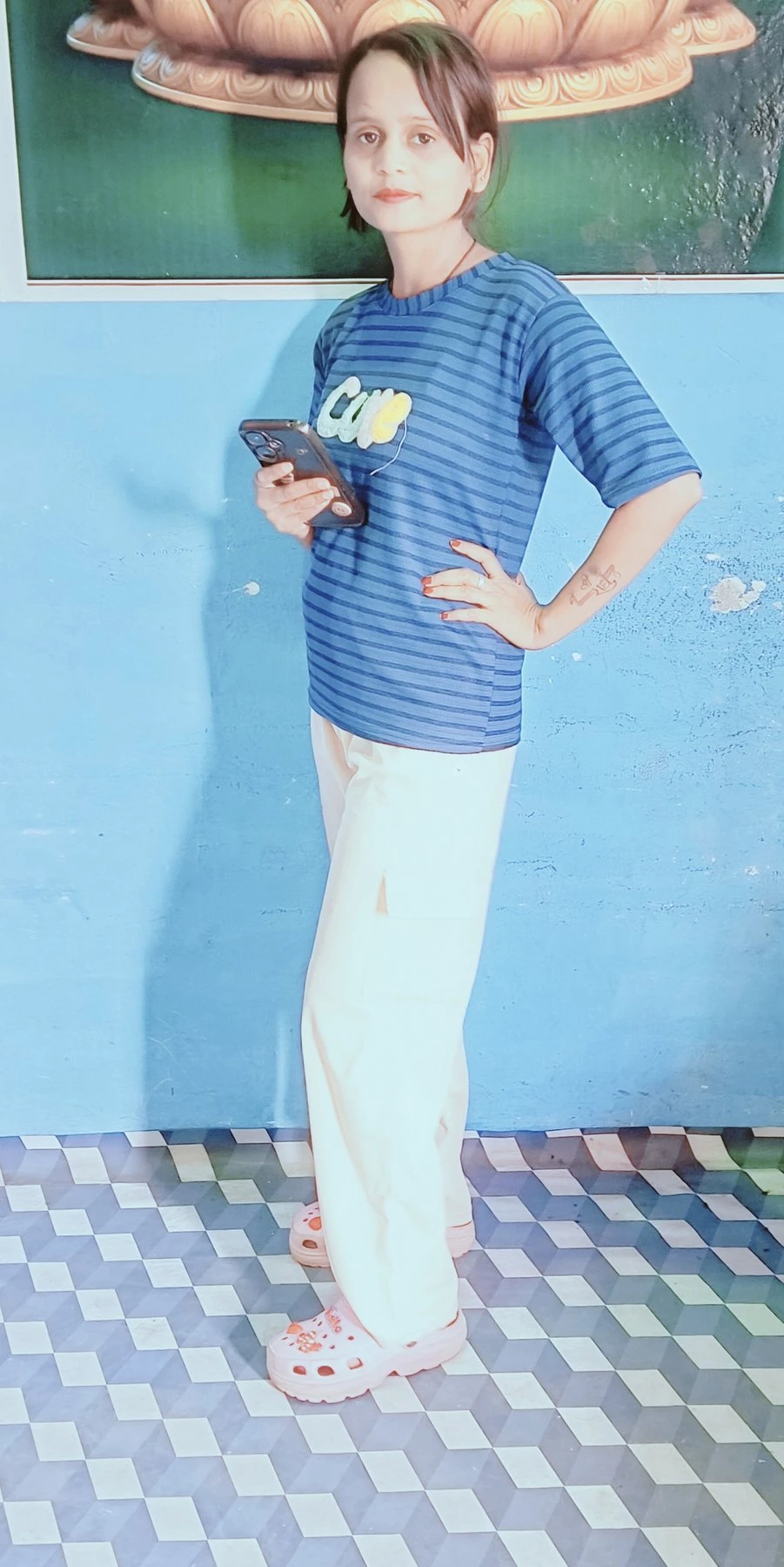 Reshmi Cam Show Real Meet banglore – Indian escort in Bangalore — 5 / 7