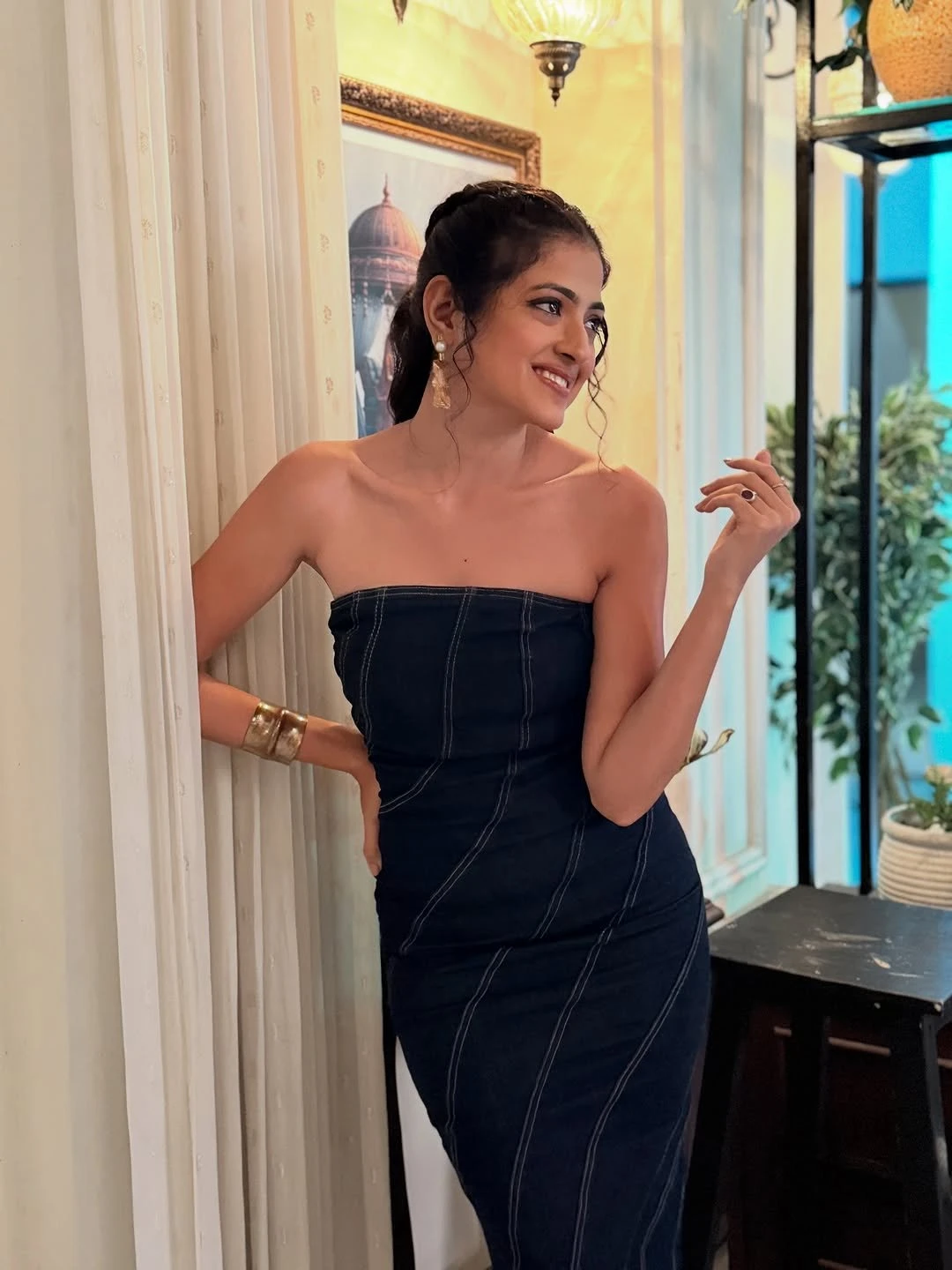 Mansi – Indian escort in Bangalore — 3 / 6