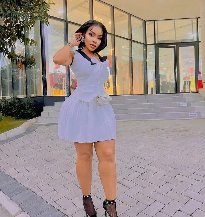 Queen – Ethiopian escort in Ahmedabad — 8 / 12