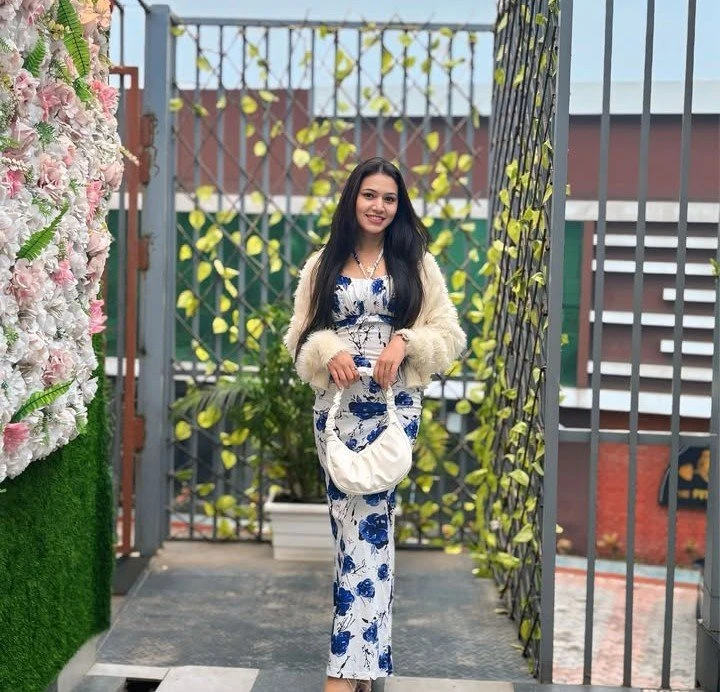 Mittal – Indian escort in Chennai — 1 / 2