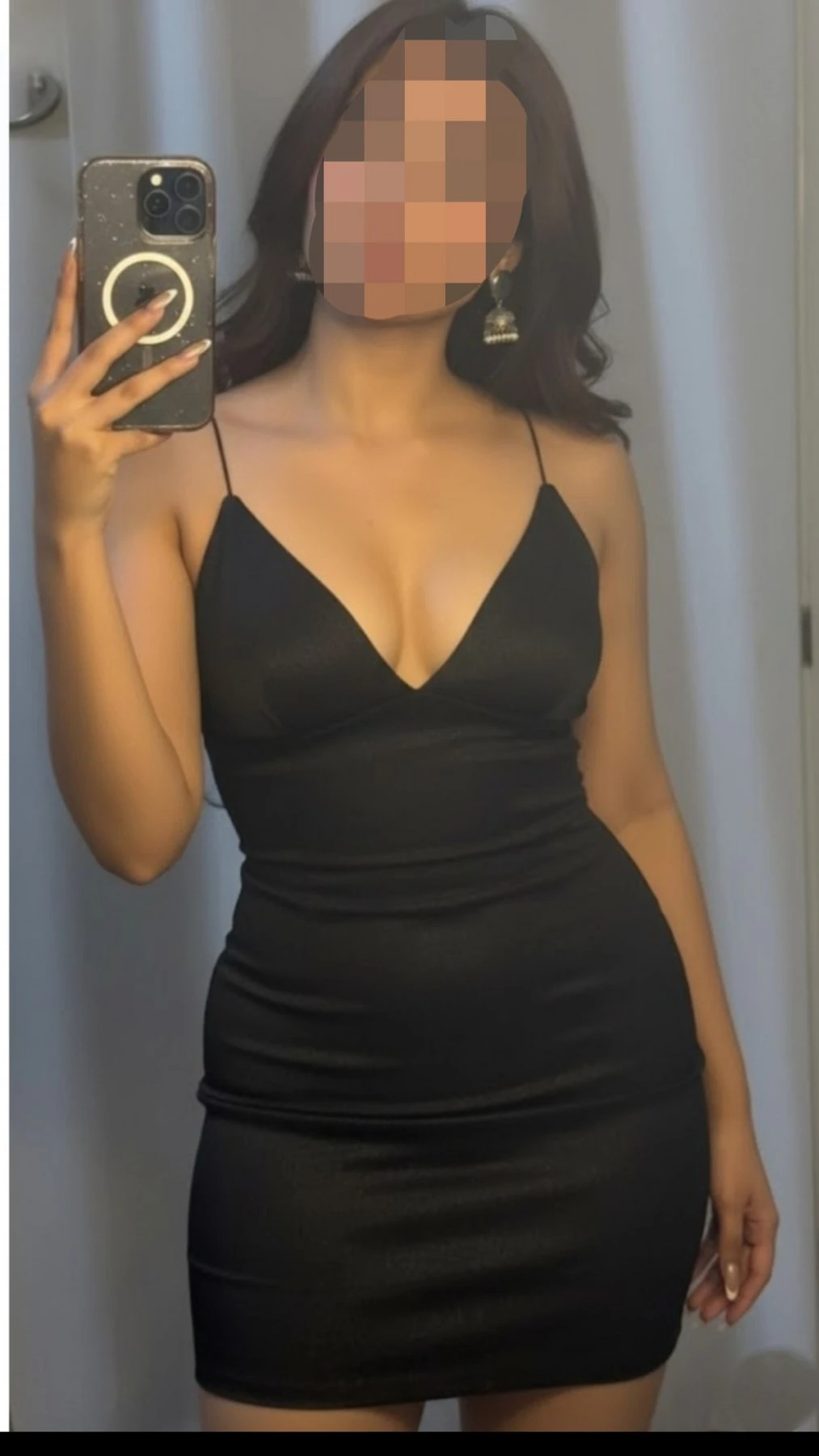 Salini Cam Show and Real Meet – Indian escort in Ahmedabad — 4 / 5