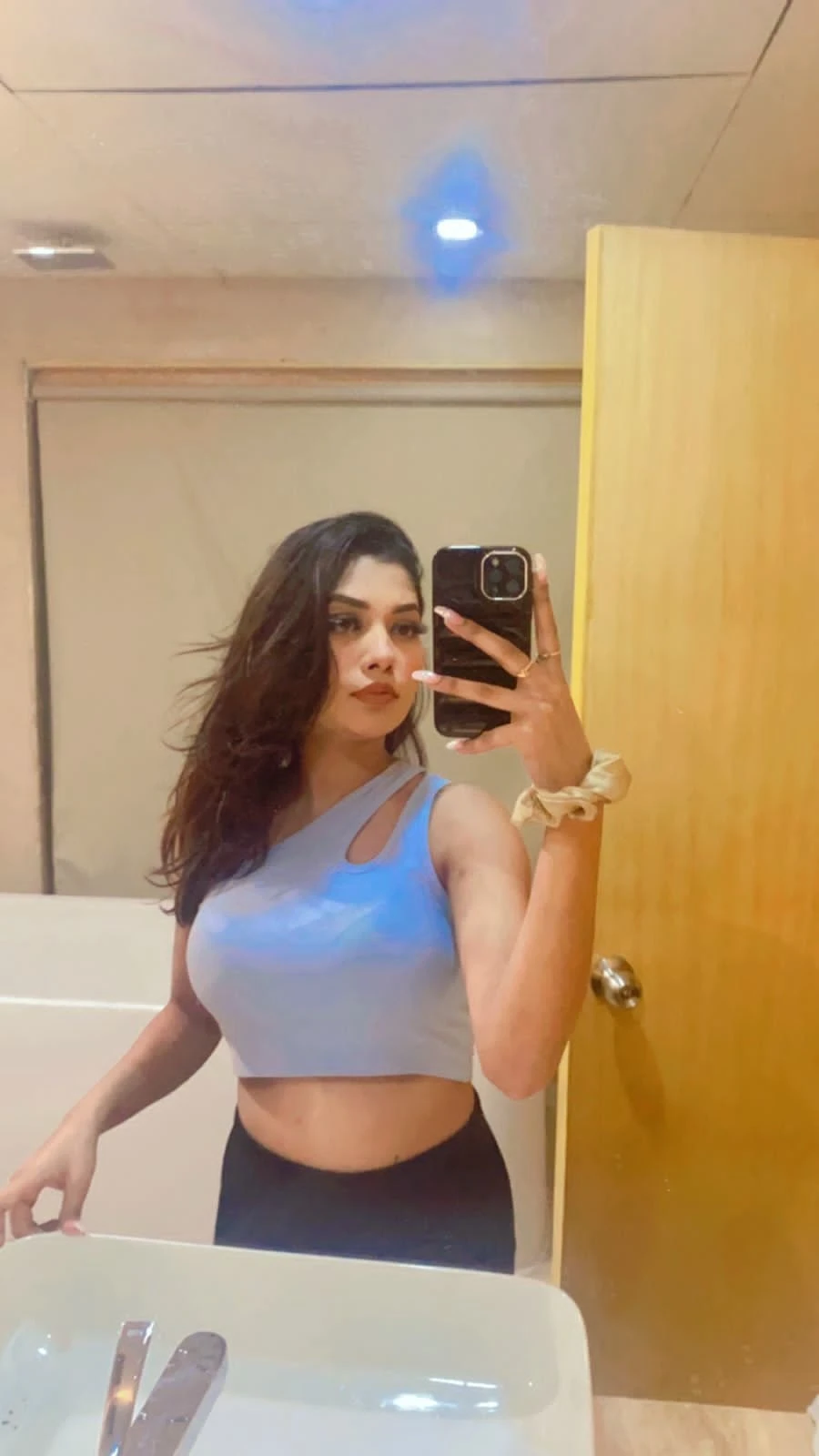 Riya – Indian escort agency in Bangalore — 2 / 5