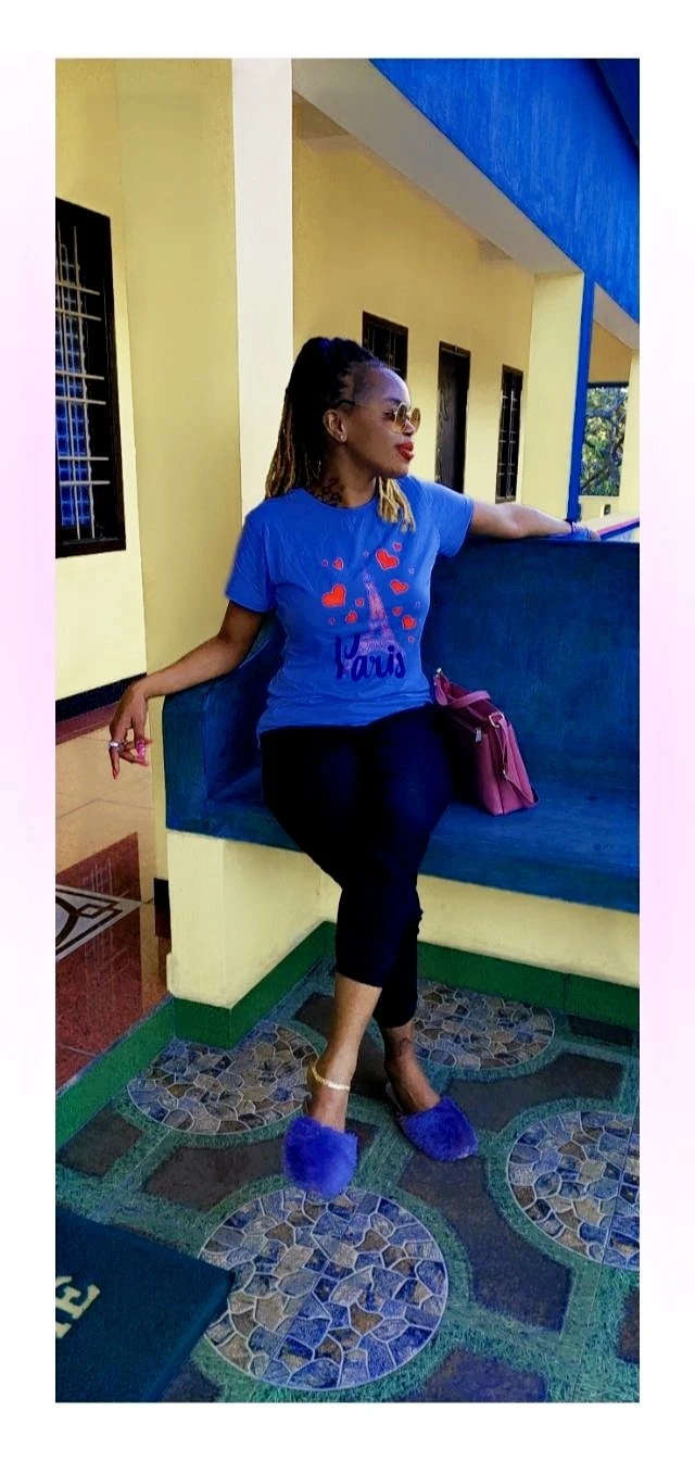 Rinda – Ethiopian escort in Coimbatore — 4 / 5