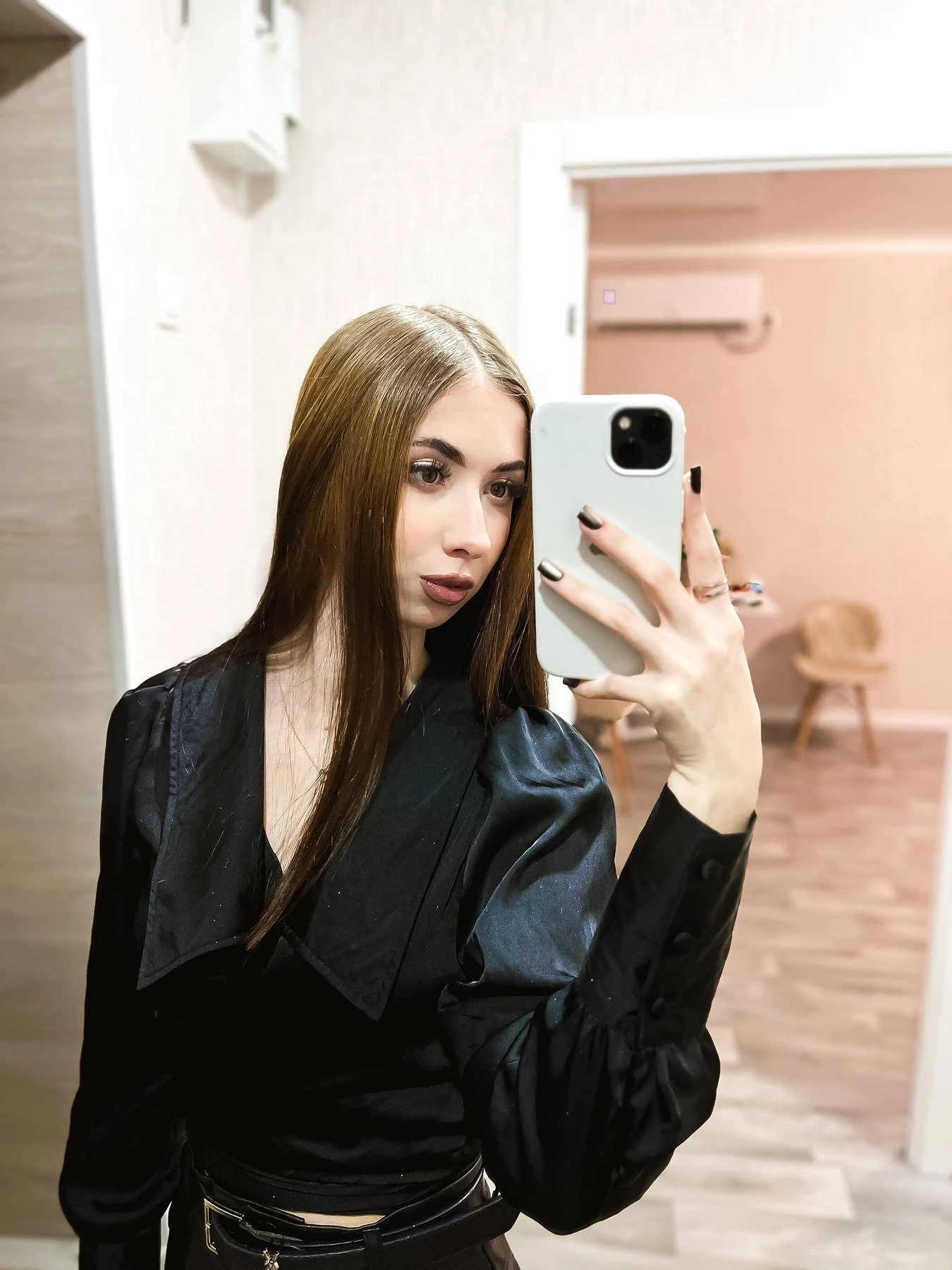 Amelia – Russian escort in Hong Kong — 4 / 14