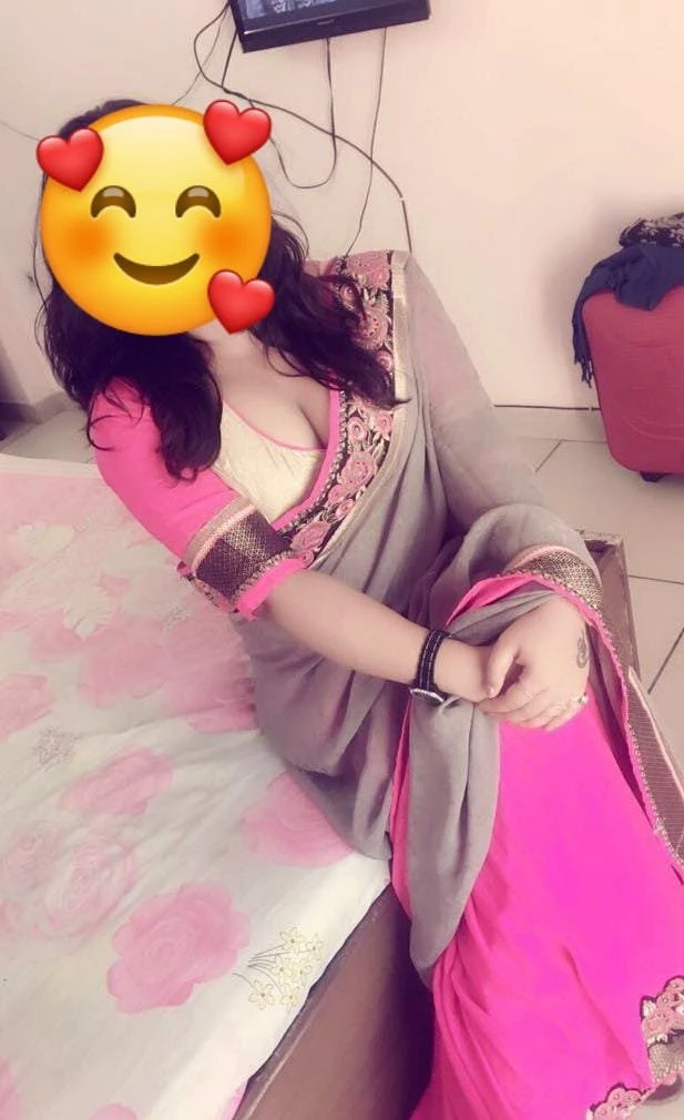 Tejal – Indian escort in Bangalore — 1 / 2