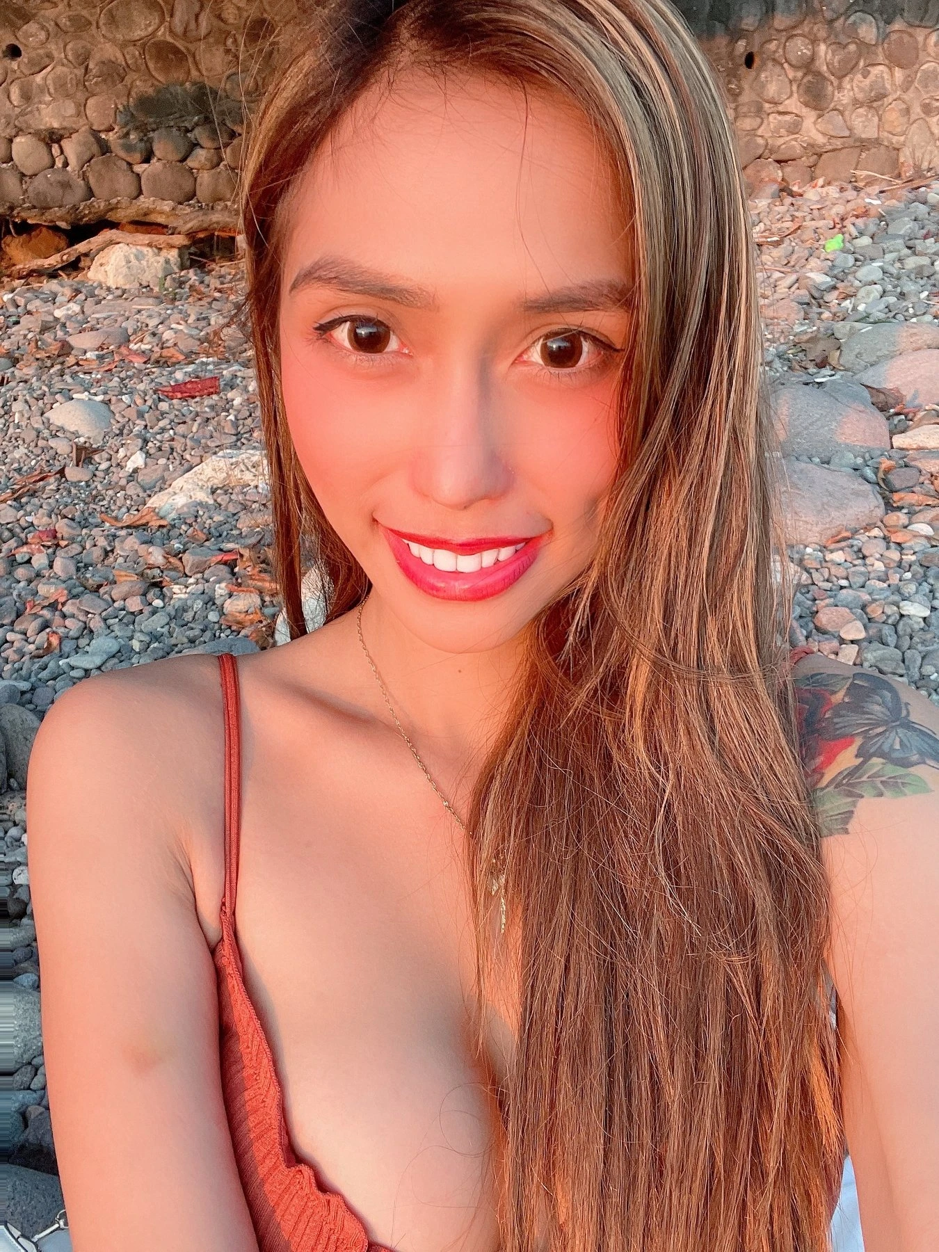 CUMSHOW ONLY..Selling nudes and vids – escort in Hong Kong — 5 / 12