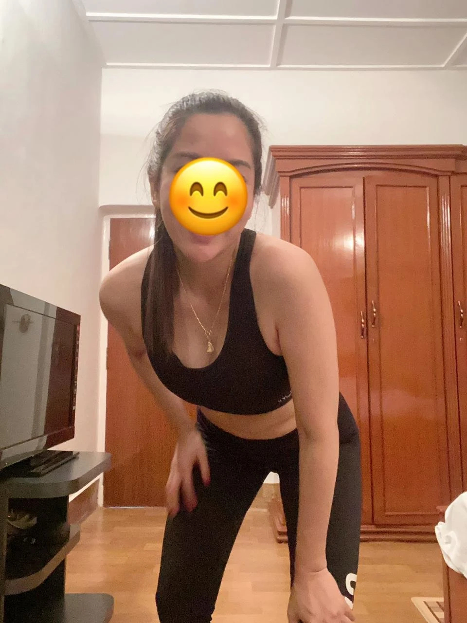 Sah Sky – Thai escort in Bangalore — 2 / 5