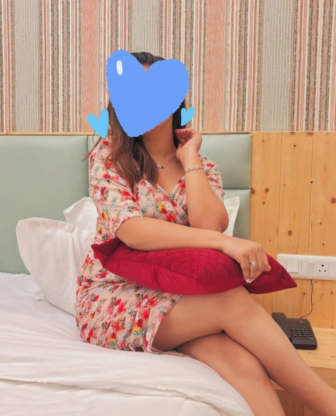 ꧁༒🦋(Meet & Cam)🦋༒꧂ – Indian escort in Bangalore — 3 / 4