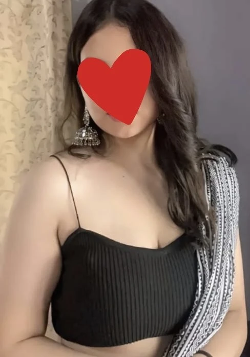Pooja Agarwal – Indian escort in Chandigarh — 4 / 5