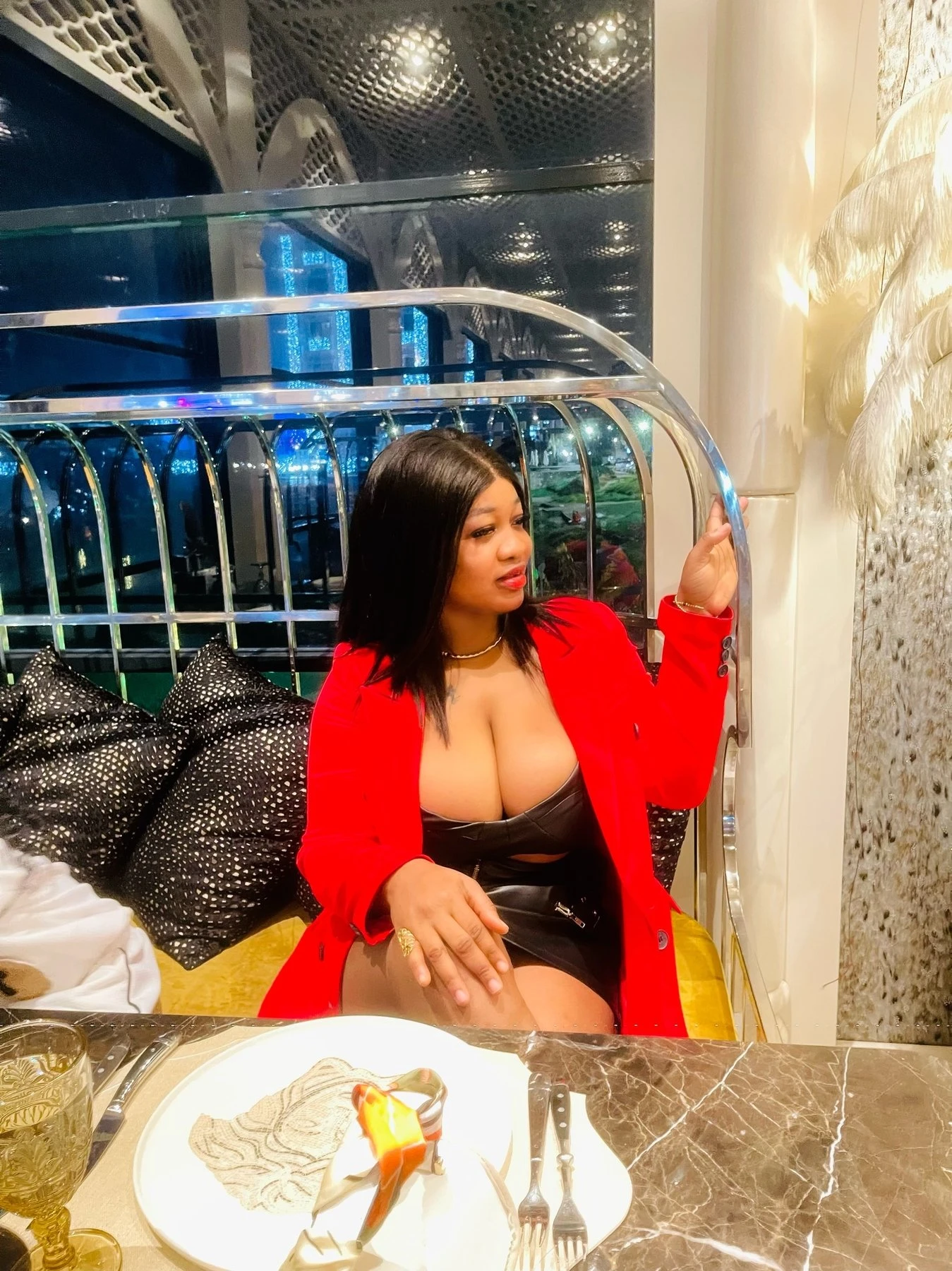 Haliyah – South African escort in Kyrenia — 3 / 4