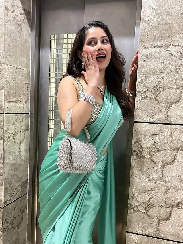 Priya – Indian escort in Chennai — 3 / 7