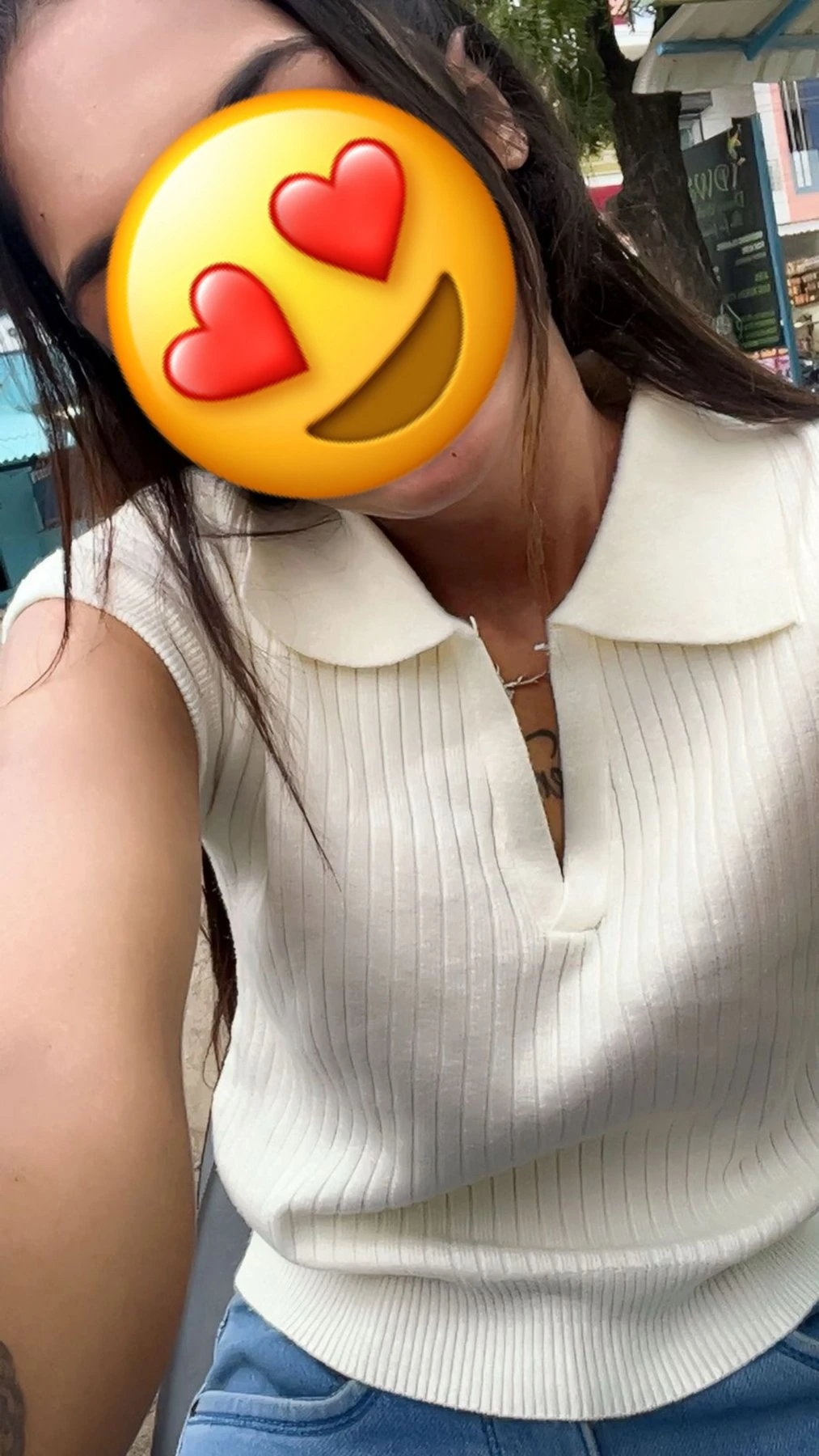 Sheeru Tamil Girl Meets & Video Calls – Indian escort in Chennai — 2 / 7