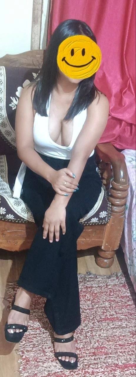 Shimer – Indian escort in Bangalore — 1 / 2