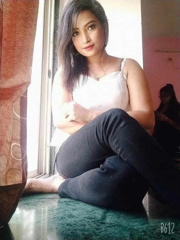 Escort Chandigarh ８１４６７１９６８３ – Indian escort in Chandigarh — 1 / 8