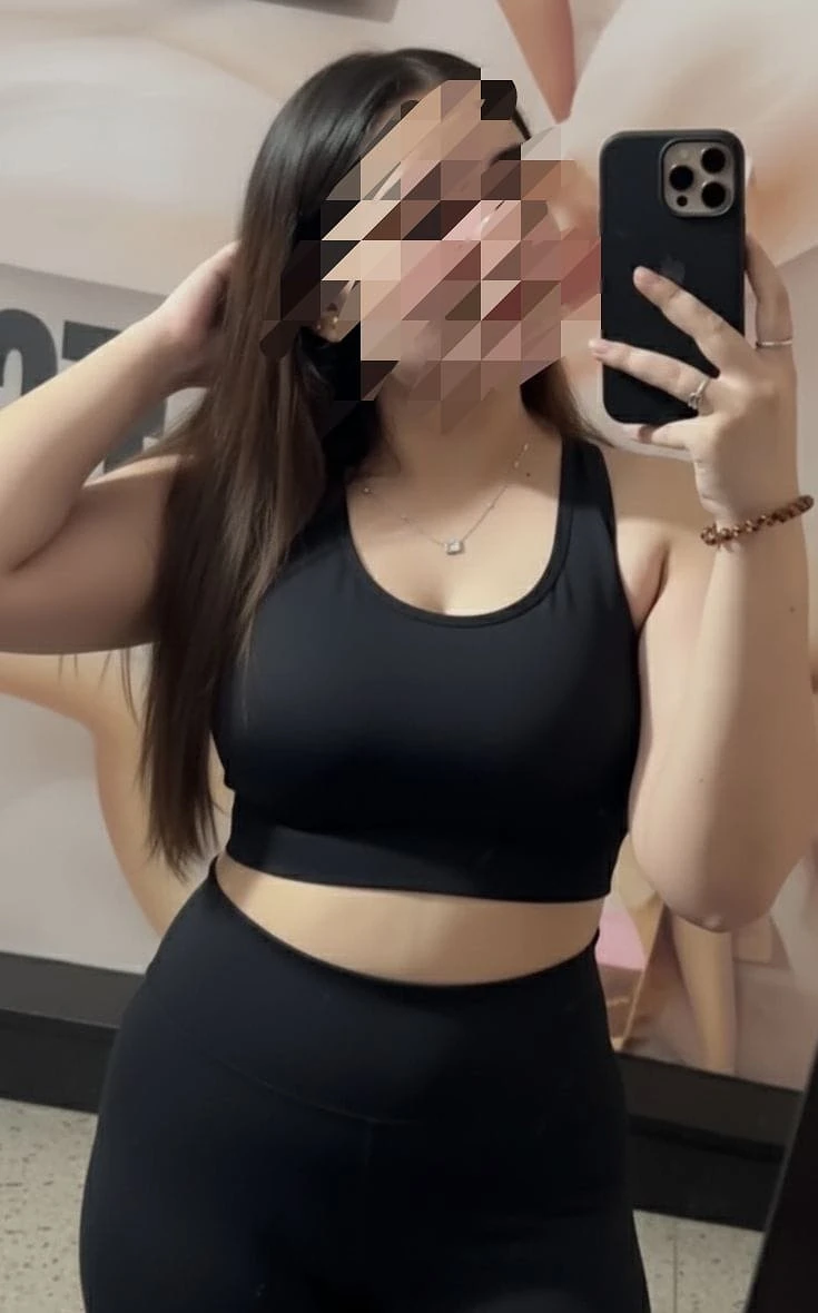 Riya {Cam&Nued video or meet service – Indian escort in Chennai — 1 / 6