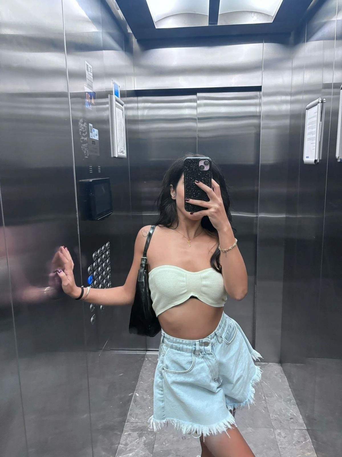 Kayle – Ukrainian escort in Tirana — 4 / 6