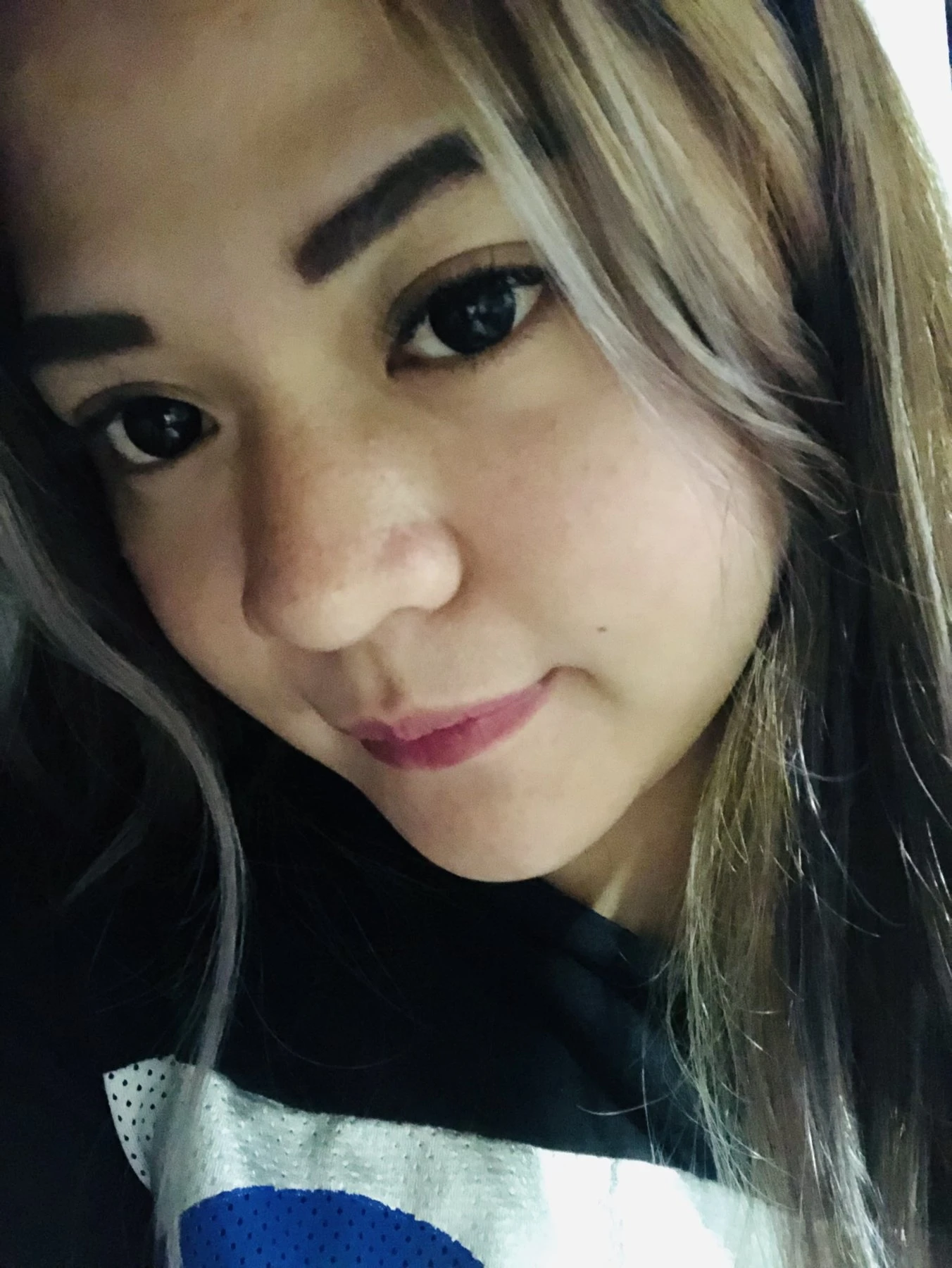 Angela – Filipino escort in Hong Kong — 3 / 4