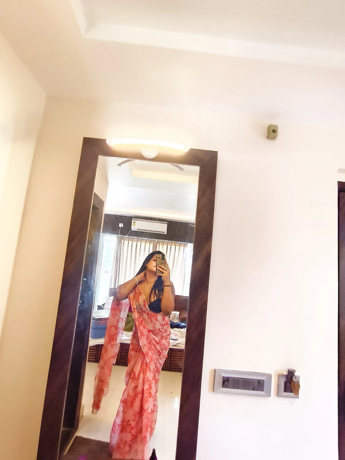 Independent Bong Jiya🕊️ Real Meet – Indian escort in Bangalore — 23 / 29