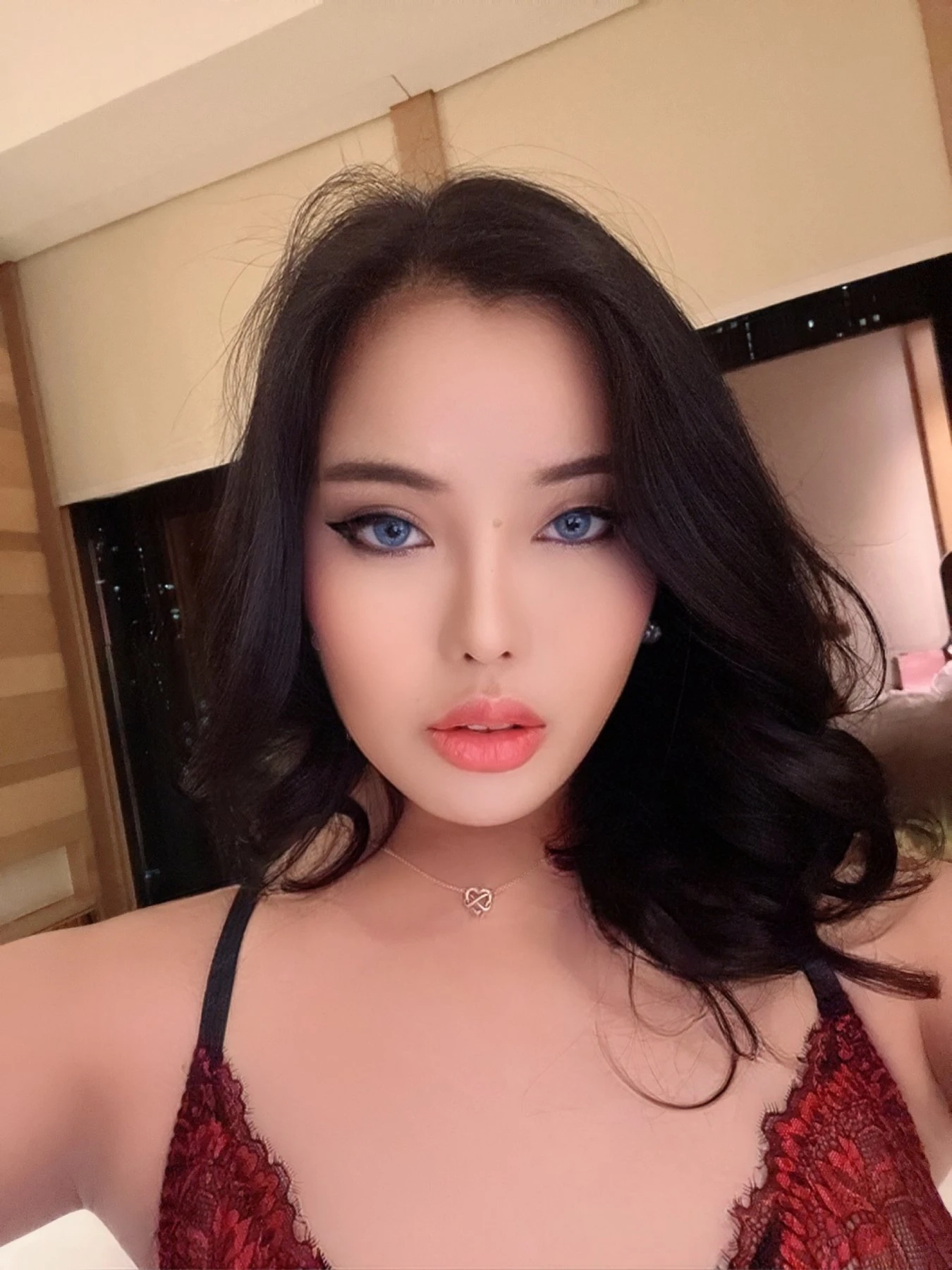 Candy kazhaktan – Kazakhstani escort in Hong Kong — 19 / 23