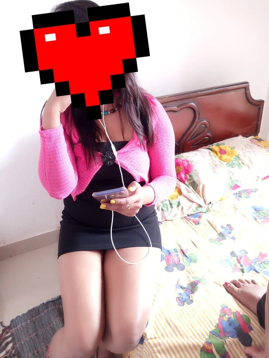 Shakshi – Indian escort in Bangalore — 4 / 5