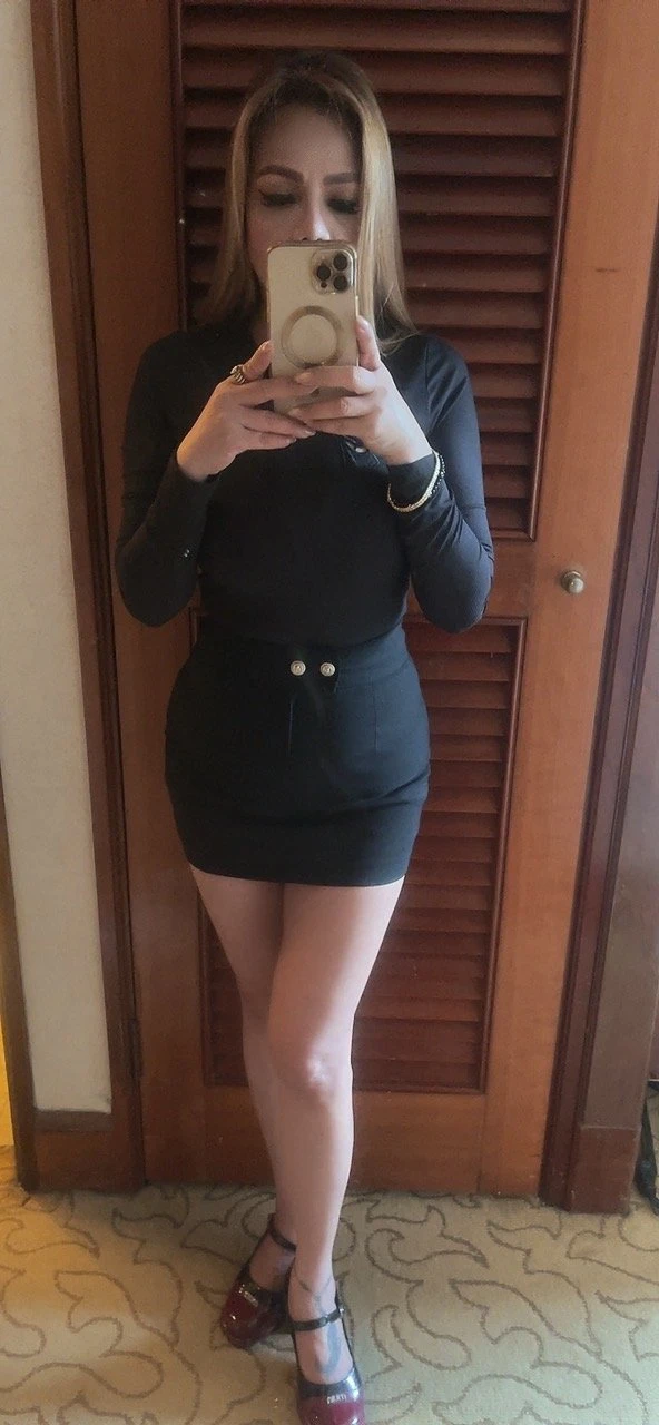 Jess Hottest party Girl – Japanese escort in Hong Kong — 20 / 30