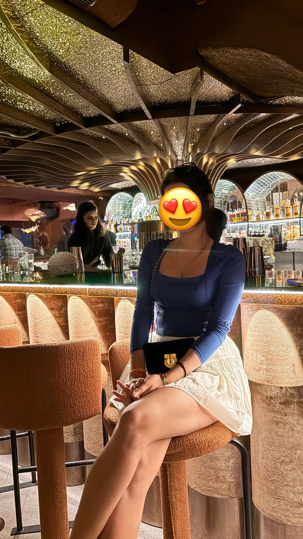 Akansha – Indian escort in Bangalore — 7 / 8