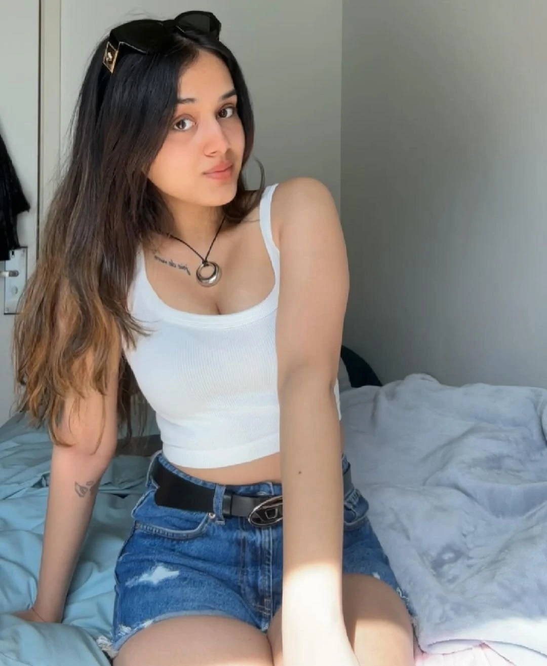 Vaibhavi Joshi – Indian escort in Bangalore — 2 / 4