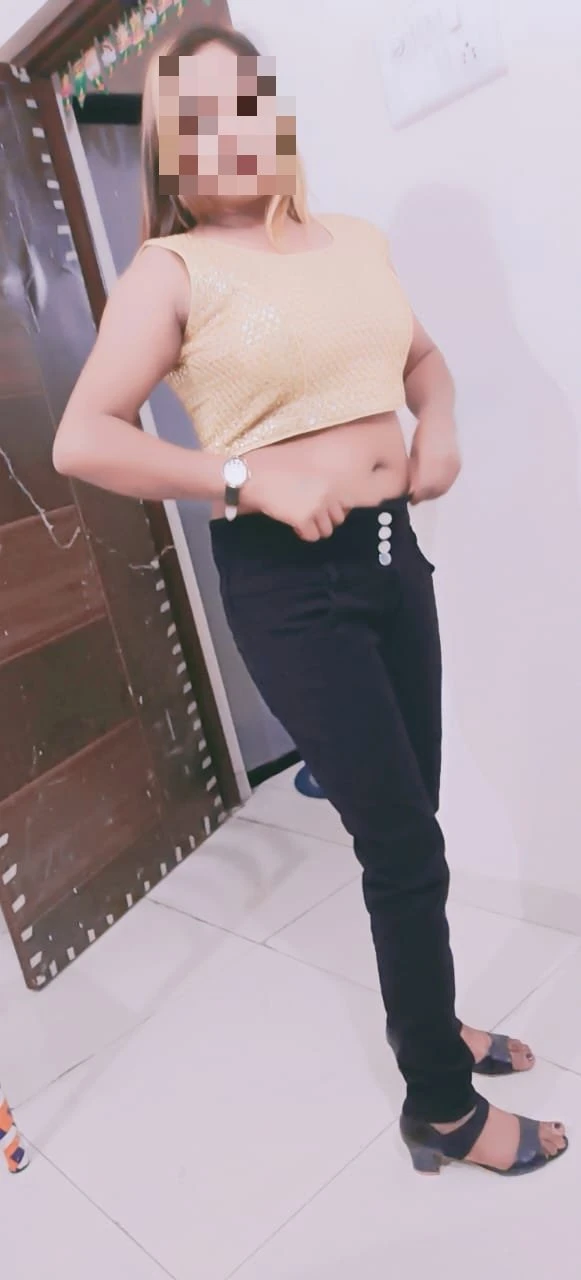 Rinky Cam Session – Indian escort in Chennai — 10 / 20